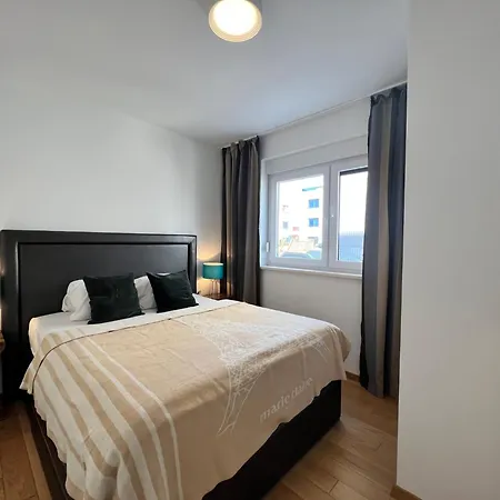 The Apartment Vir