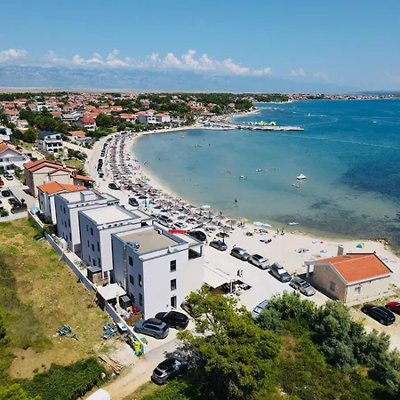 The 아파트 비르