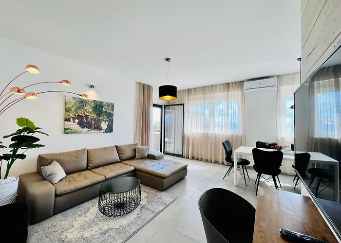 The 아파트 비르