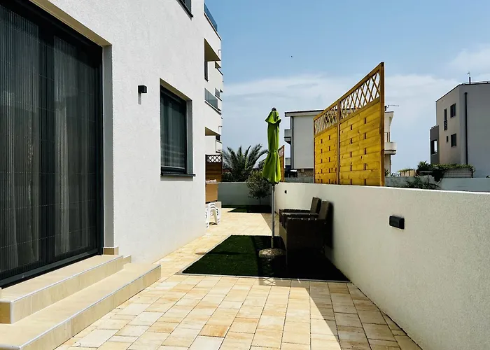 The 아파트 비르